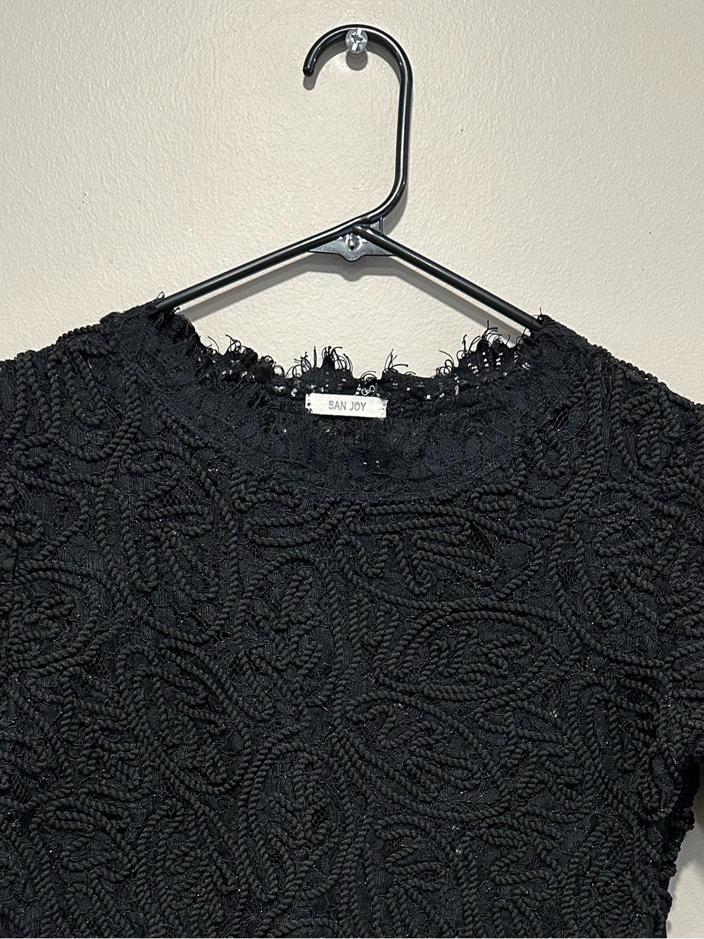 San Joy Black Boho Chic Textured Overlay Embroidered Lace Fringe Crop Top Size M